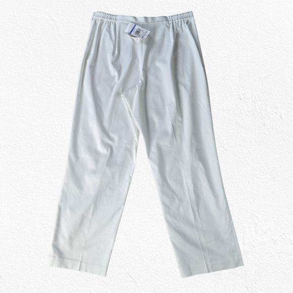 Alfred Dunner White Monte Carlo Classic Stretch Minimal Straight Pants Size 18 - Picture 8 of 8